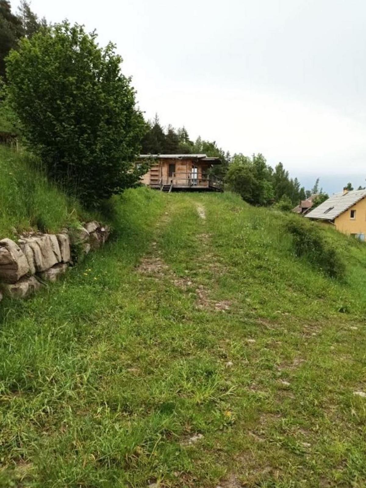 Les Chatcureuils Montclar (Alpes-de-Haute-Provence)